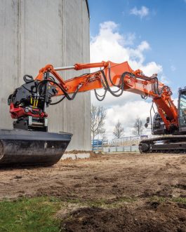 Hitachi ZX135US-7B