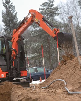 Hitachi ZX33U-6